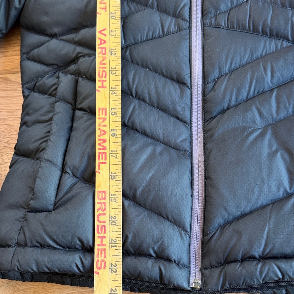 The North Face Women's Black Quilted Hooded Puffer Small - Picture 3 of 5